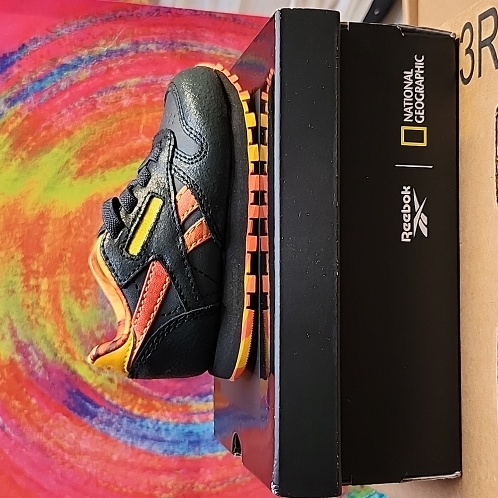 Reebok x Classic Leather Sneaker Kids’ Tennis Shoes, National Geographic/Volcano